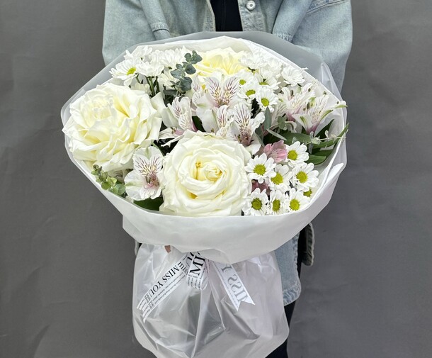 Букет цветов Ангел за 7200₽ с доставкой в Москве от Gri Flowers на Flawery