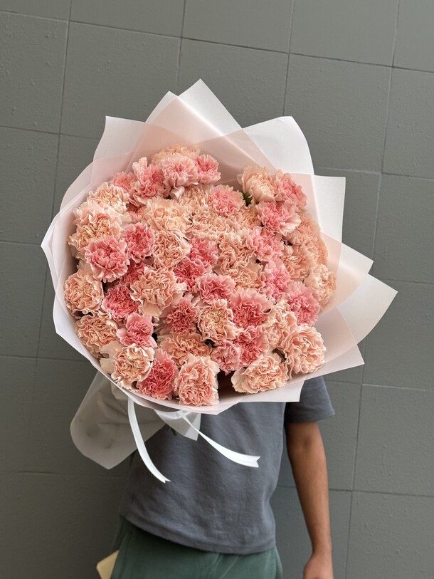 Букет из диантусов за 9468₽ с доставкой в Москве от Red Rose на Flawery