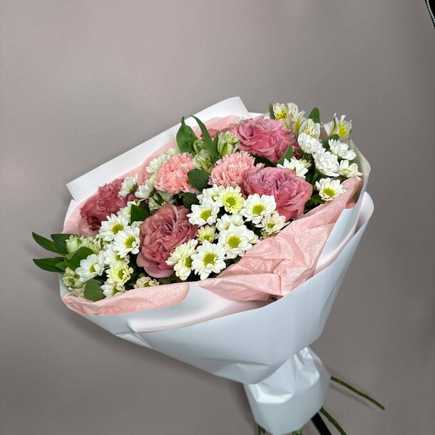 Розовый авторский микс, артикул F1410262 - 9500 рублей, доставка по городу. Flawery - доставка цветов