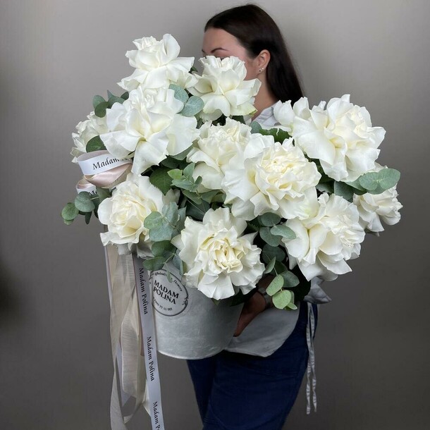 Букет цветов Белый wow 🤍 за 9990₽ с доставкой в Москве от Flora.Laboratory на Flawery