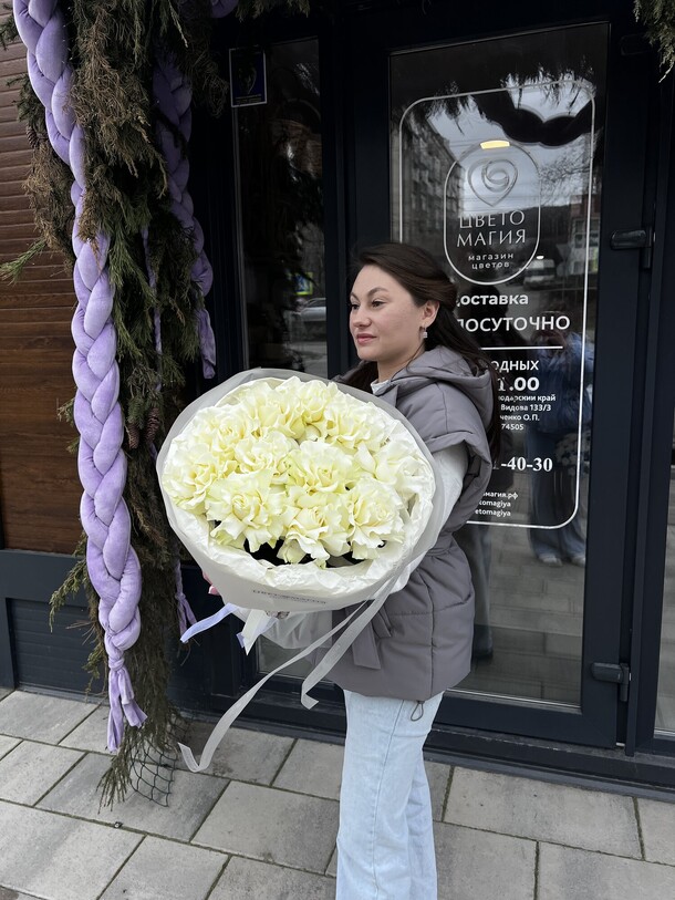Букет цветов Белое облако за 5200₽ с доставкой в Москве от Цветомагия на Flawery