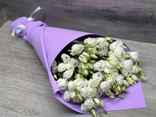 Букет из эустомы за 6500₽ с доставкой в Москве от Florealmoscow на Flawery