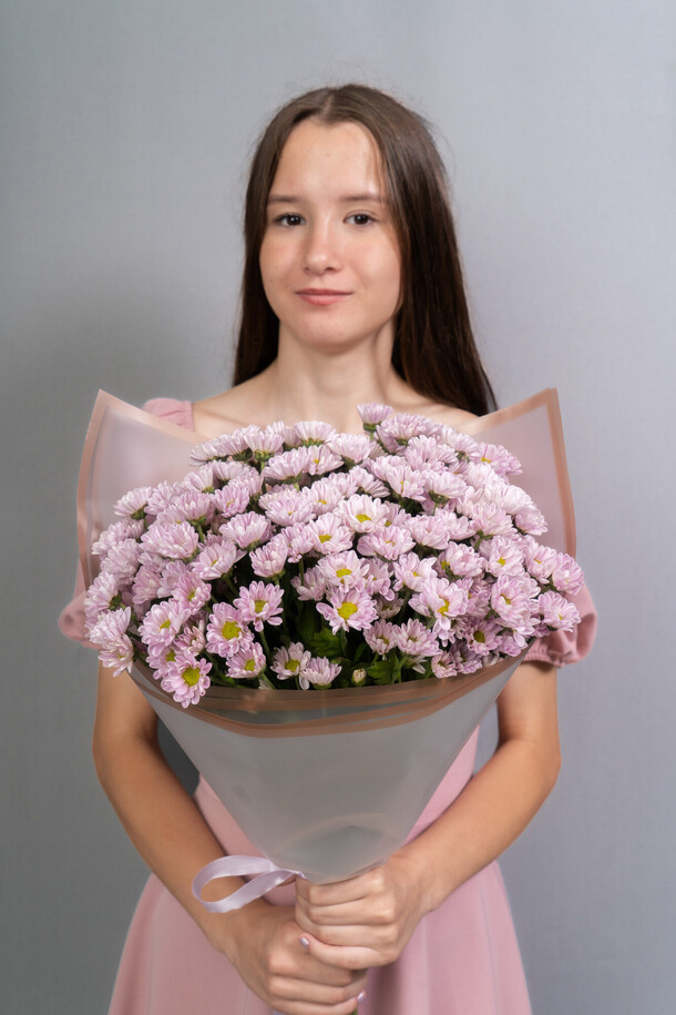 Букет из лавандовых ромашек за 3497₽ с доставкой в Москве от Atelier Flora на Flawery