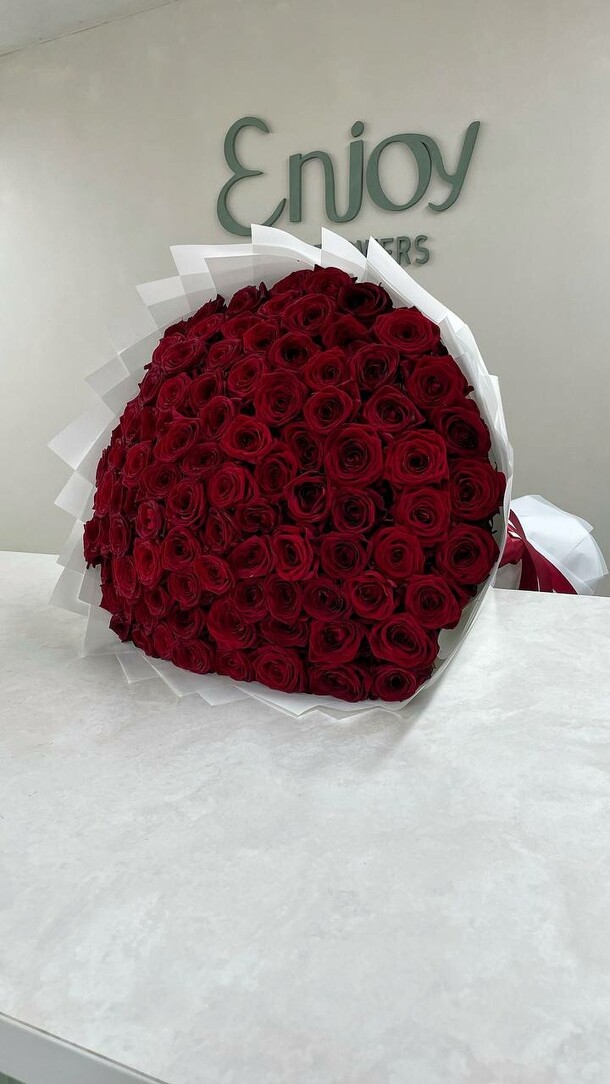 Букет из 101 роз🌹 за 21175₽ с доставкой в Москве от AYANA FLOWERS на Flawery