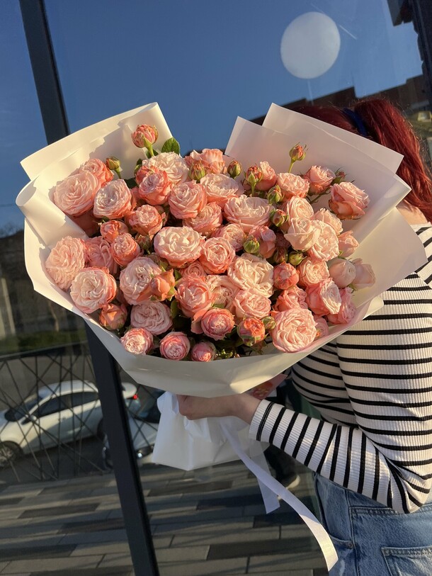 Кустовая пионовиднся роза 😍, артикул F1547113 - 8790 рублей, доставка по городу. Flawery - доставка цветов