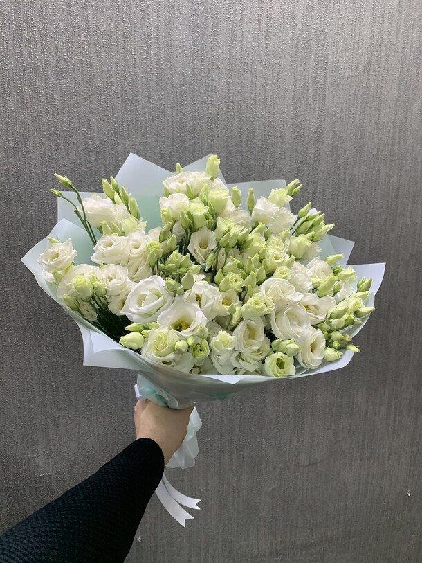 Букет из эустомы за 4909₽ с доставкой в Москве от Umma Flowers на Flawery
