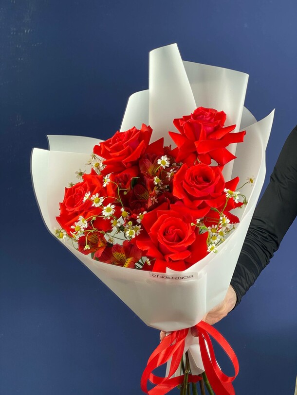 Букет цветов Закат мечты за 7853₽ с доставкой в Абакан от Флорист на Flawery