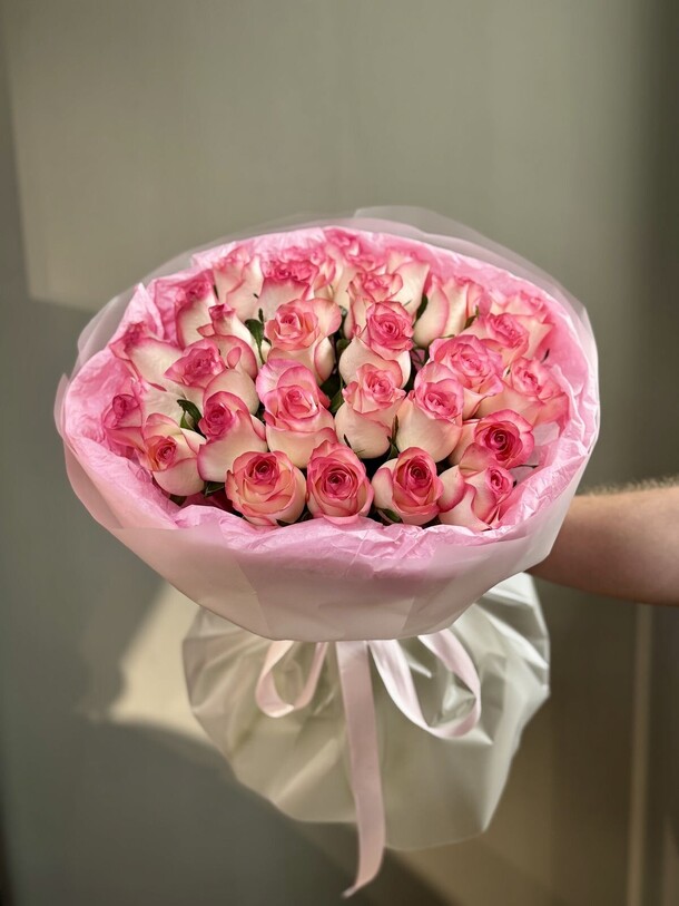Букет цветов 29 роз букет за 13907₽ с доставкой в Москве от Ramona’s bloom на Flawery