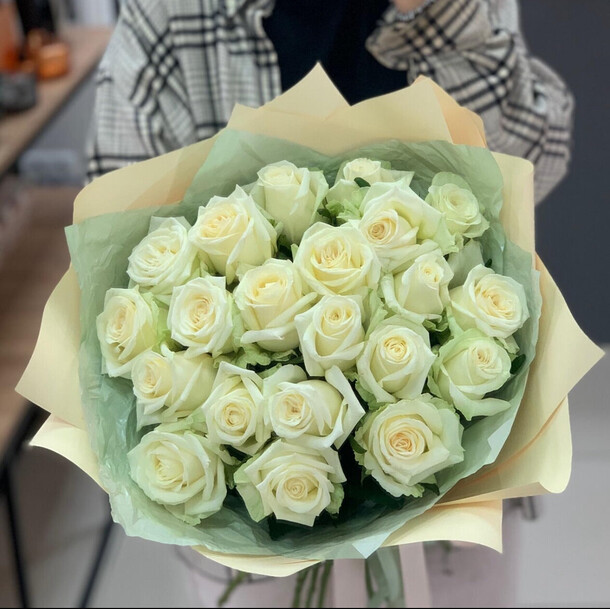 Букет цветов Розы в букете 21шт за 9651₽ с доставкой в Москве от Ramona’s bloom на Flawery