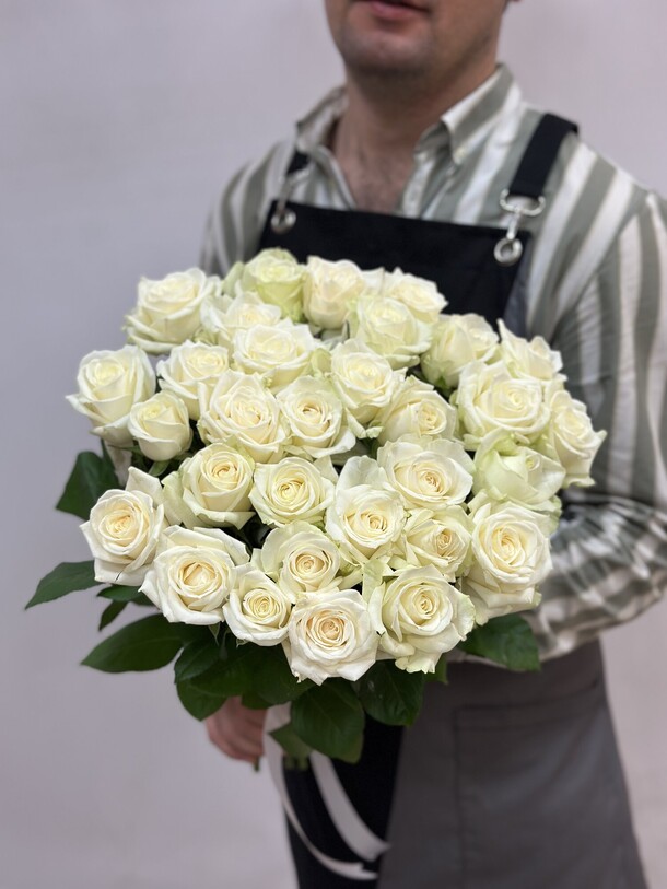 Букет из 29 роз за 7040₽ с доставкой в Москве от Start flowers на Flawery