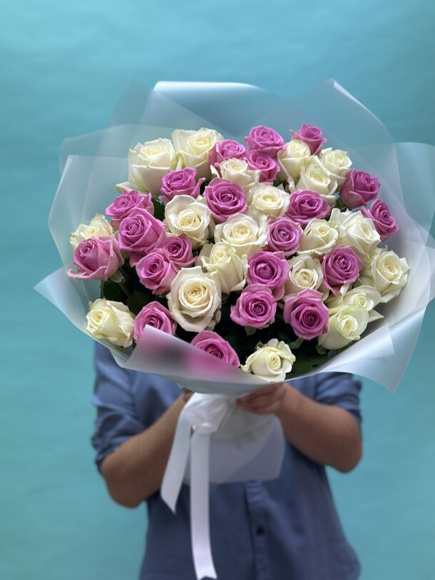 Букет из 35 роз за 7699₽ с доставкой в Москве от Start flowers на Flawery