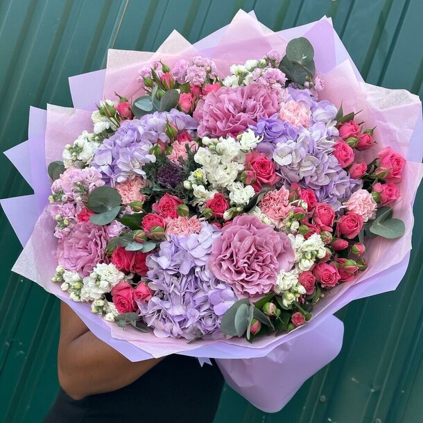 Букет барби 😍 за 30249₽ с доставкой в Москве от Привет, Букет! на Flawery
