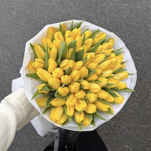Букет цветов 75 жёлтых тюльпанов за 42000₽ с доставкой в Тейково от Lovely flowers на Flawery