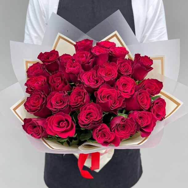 Букет цветов Розы красные 29 шт в букете flowerstorg n376 за 5600₽ с доставкой в Москве от Flowerstorg на Flawery