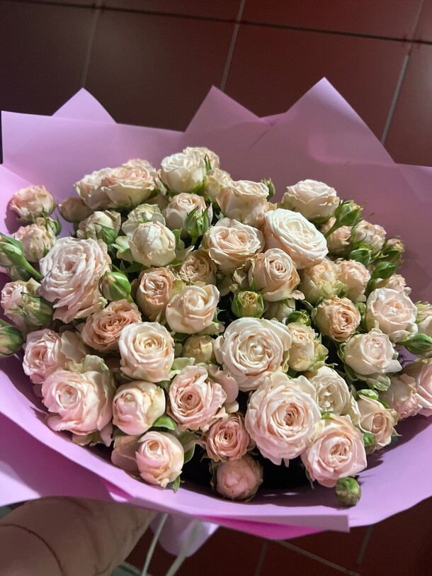 Букет цветов. за 14000₽ с доставкой в Москве от World flowers 97 на Flawery