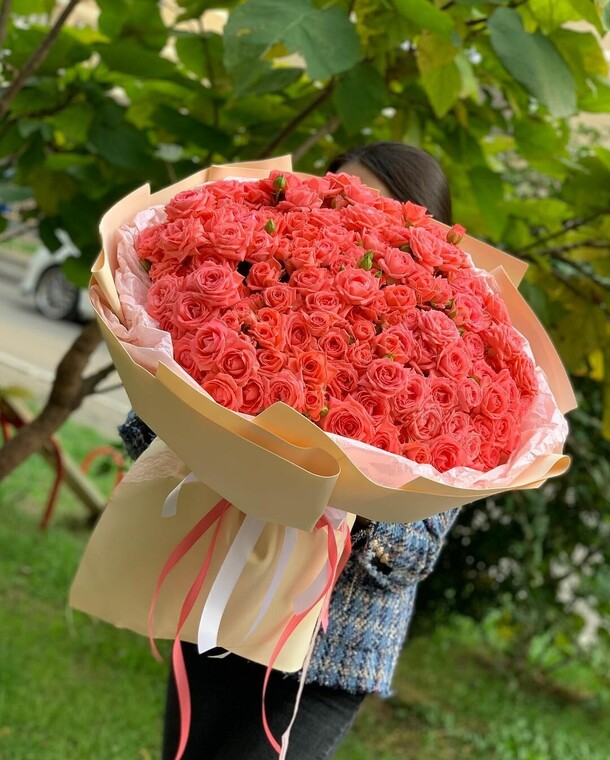 Букет цветов Персик🍑 за 61356₽ с доставкой в Москве от Море цветов на Flawery
