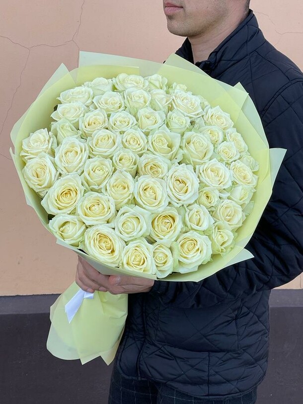 Букет цветов Перышко за 9600₽ с доставкой в Москве от Море цветов на Flawery