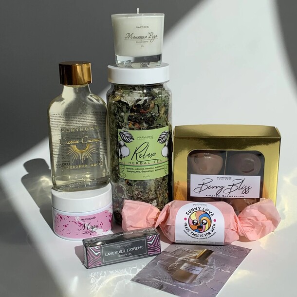 Подарочный набор "эстетика" за 7010₽ с доставкой в Москве от MARYHOME на Flawery