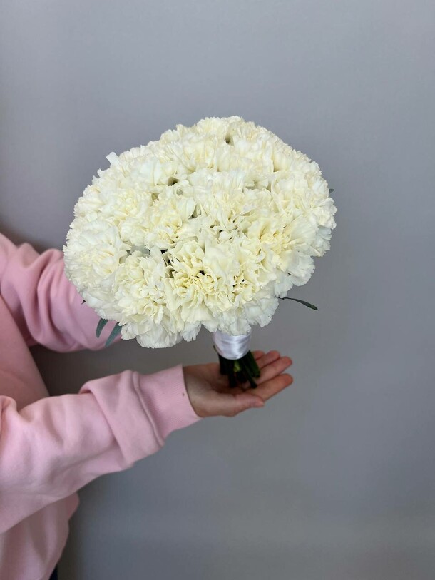 Букет цветов Свадебные диантусы за 5500₽ с доставкой в Казани от Pink Flowers на Flawery