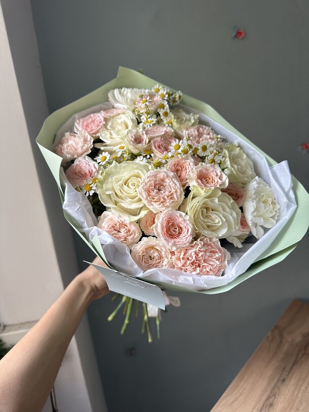 Букет цветов Нежная 🌷 за 6750₽ с доставкой в Зеленоградске от По любви на Flawery
