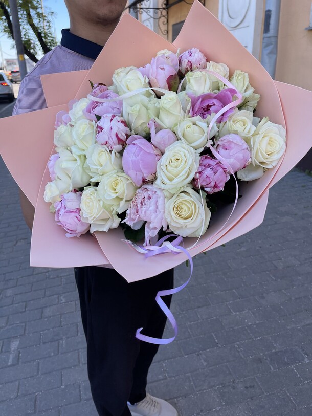 Букет цветов Самый нежный букет за 13999₽ с доставкой в Москве от Fashion Flowers на Flawery