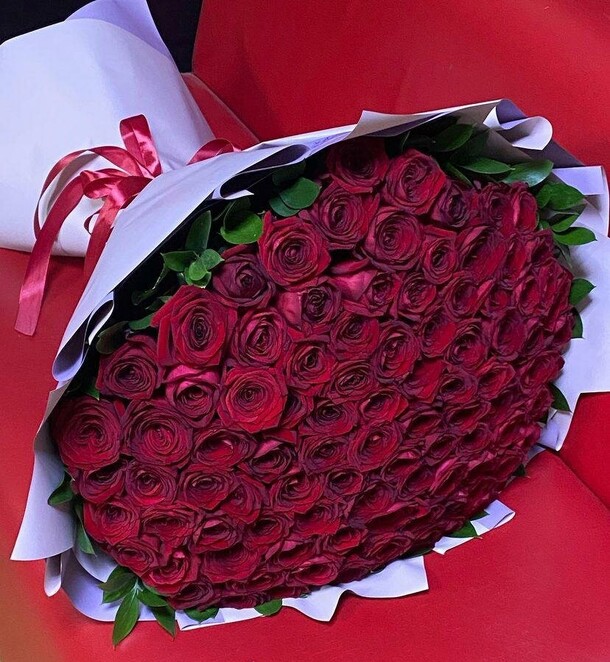 Букет цветов Кокетка за 27499₽ с доставкой в Москве от Fashion Flowers на Flawery