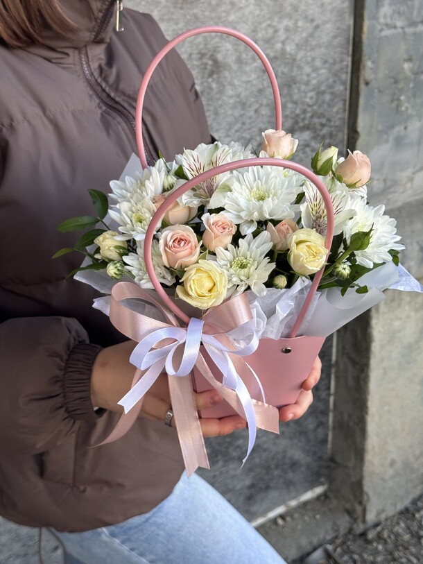 Композиция « амели», артикул F1474036 - 2890 рублей, доставка по городу. Flawery - доставка цветов
