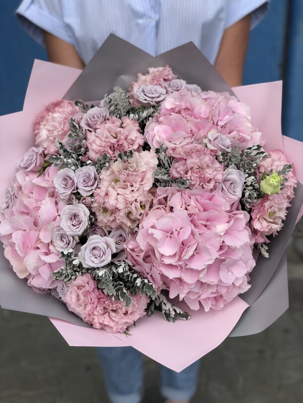 Букет «нежность» за 14290₽ с доставкой в Москве от Катя маки на Flawery