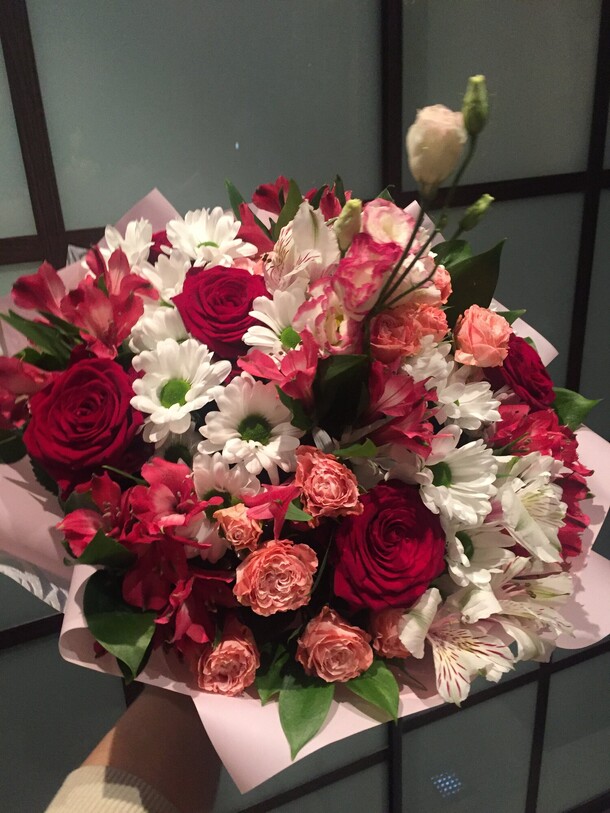 Букет «моне ми» за 7650₽ с доставкой в Москве от Flowers-for-you на Flawery