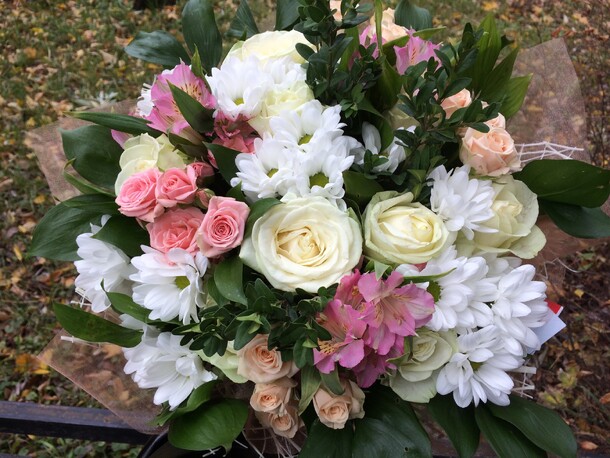 Букет «лакомка « за 6200₽ с доставкой в Москве от Flowers-for-you на Flawery