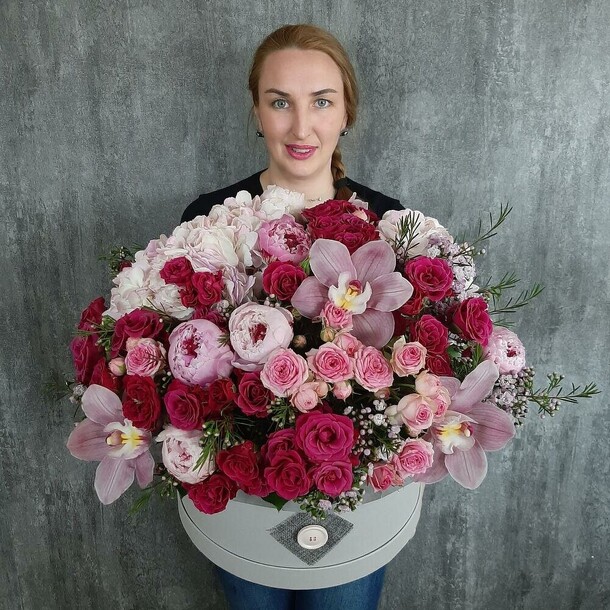 Букет цветов Fashion day за 27818₽ с доставкой в Москве от Bloomona на Flawery
