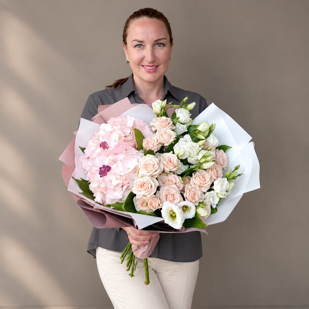 Букет цветов Кремовый флер за 6590₽ с доставкой в Москве от Bloomona на Flawery