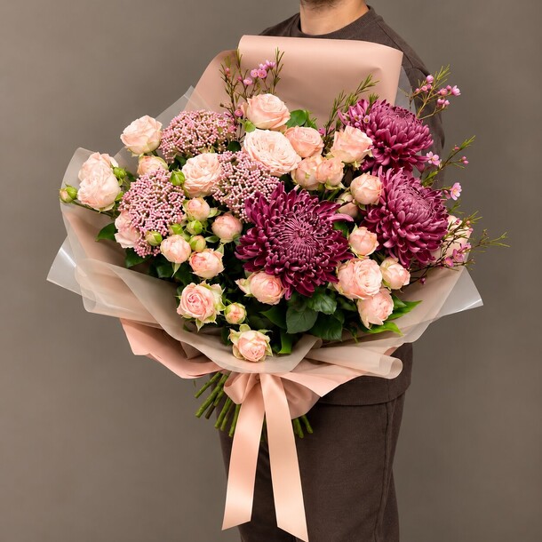 Букет цветов Марсала флëр за 9990₽ с доставкой в Москве от Bloomona на Flawery