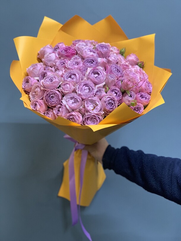 Букет цветов Пионовидные розы за 14249₽ с доставкой в Москве от Elvira flovers на Flawery