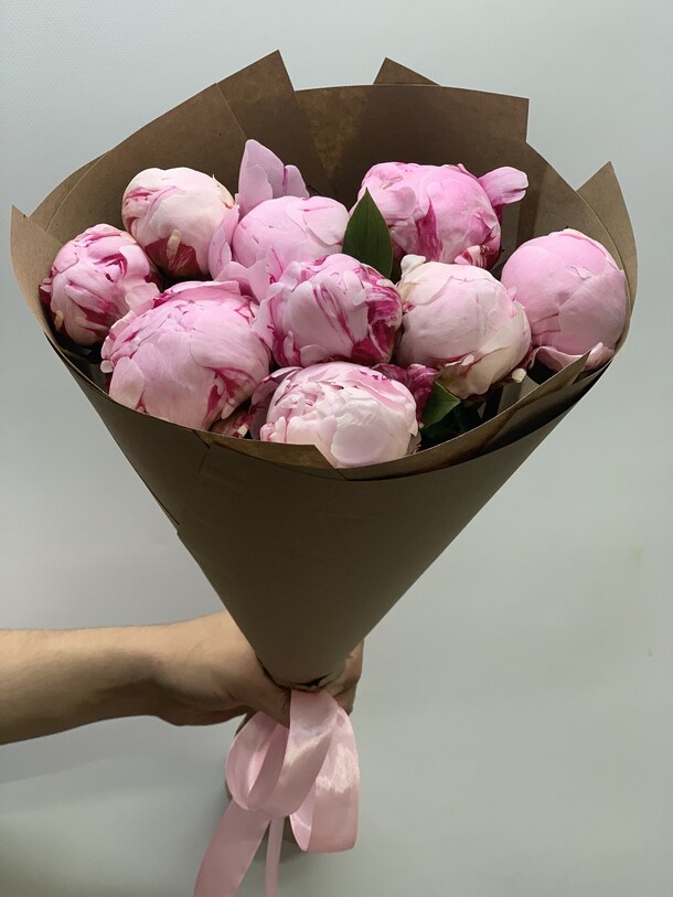 Букет цветов Пион сара за 4900₽ с доставкой в Одинцово от Elvira flovers на Flawery