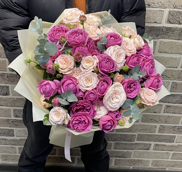 Букет из пионовидных роз за 7259₽ с доставкой в Москве от Elvira flovers на Flawery