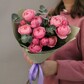 Букет из 3 веток кустовой пионовидной розы с эвкалиптом