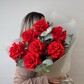 Французские розы алые
