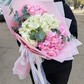 Букет из гортензии с эвкалипиом