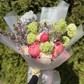 Букет сборный с пионами ,сиренью ,вибурнумом