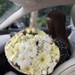 Большой букет из роз и хризантем